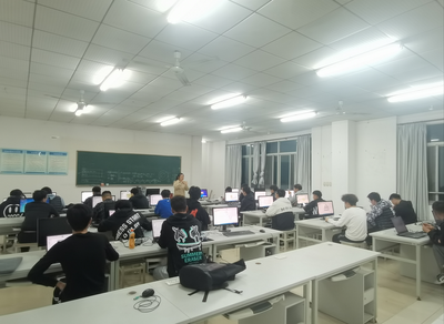 成图大赛培训助力学生成长，高等教育培训展现新活力